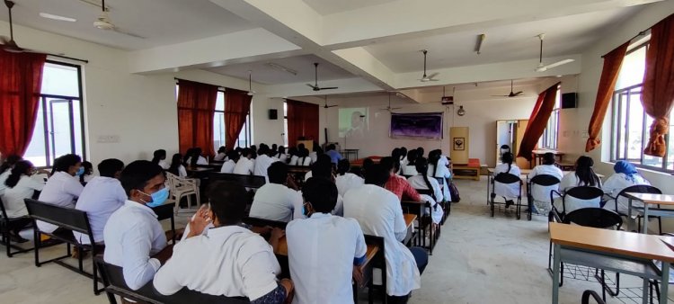 The Students’ Teachers’ Interaction Zone (STIZ) - Sri Venkateshwaraa College of Physiotherapy 