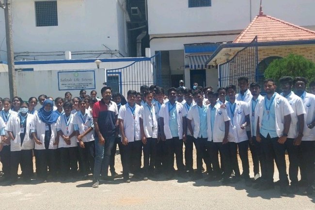 Industrial Visit to Safetab Life Sciences Pvt Ltd: A Hands-On Learning Experience for BPharm Students 