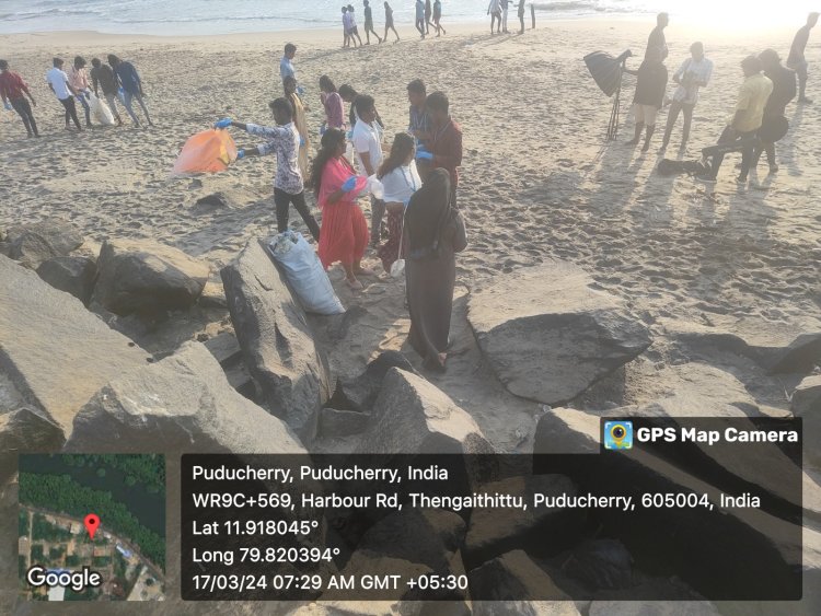SVCET NSS Beach cleaning activity on 17/03/2024  at Pondicherry Marina Beach