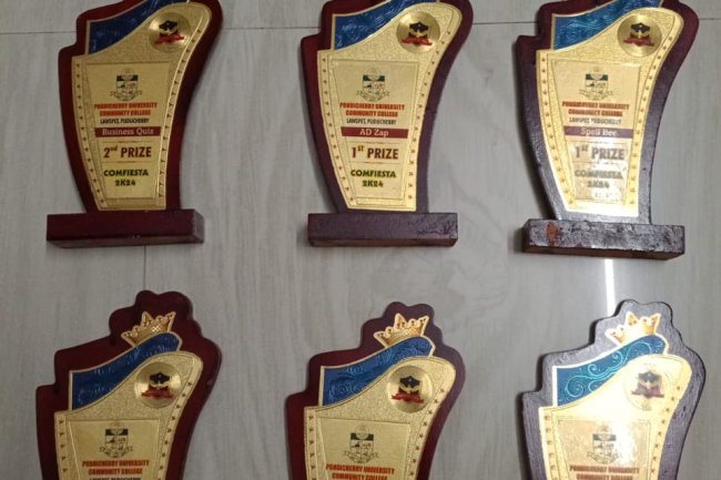 SVCET MBA DEPARTMENT PRIZE WINNERS AT PONDICHERRY UNIVERSITY COMMUNITY COLLEGE DURING APRIL 2024