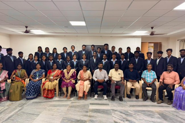 SVCET has conducted 6 days Communication Skills Training for  MBA second-year students by La Global training company