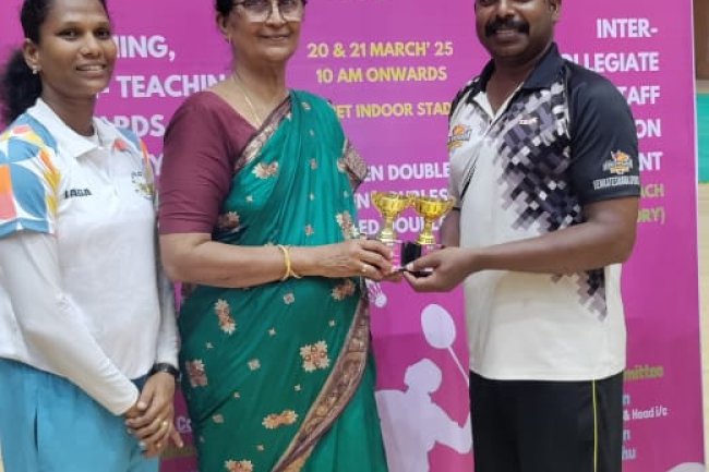 SVCET faculty Badminton team have won prizes at Inter Collegiate staff Badminton Tournament organised by Pondicherry University