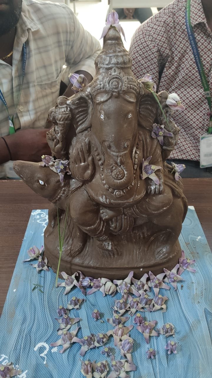 SVCET Celebrated Vinayagar Chaturthi with Eco-friendly Idol Making Contest