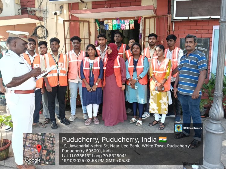 SVCET NSS volunteers actively participated in traffic crowd management on 19th Ocotber 2025