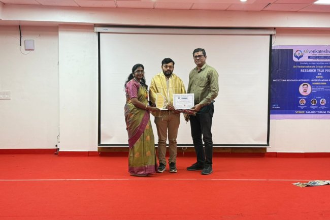 SVCOPT Hosts Research Talk on Scientific and Ethical Integrity